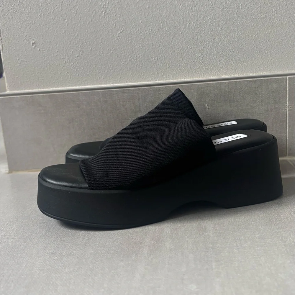 Steve Madden Black Platform Slide Sandals